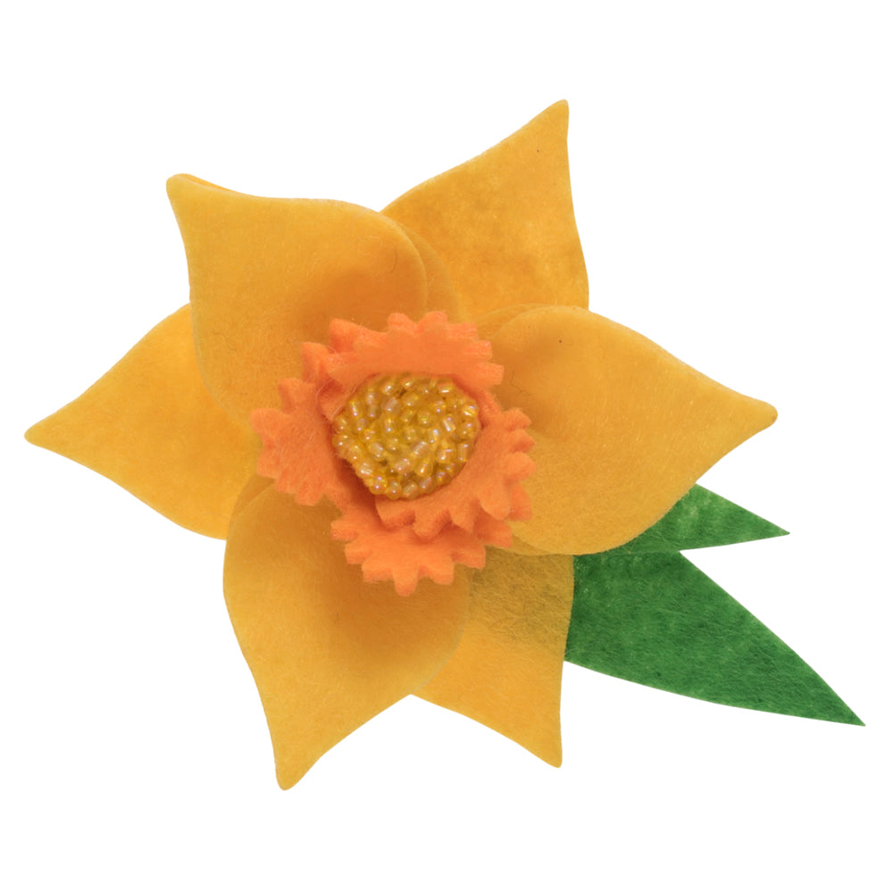 Sewing Kit to Make a Felt Springtime Daffodil Brooch